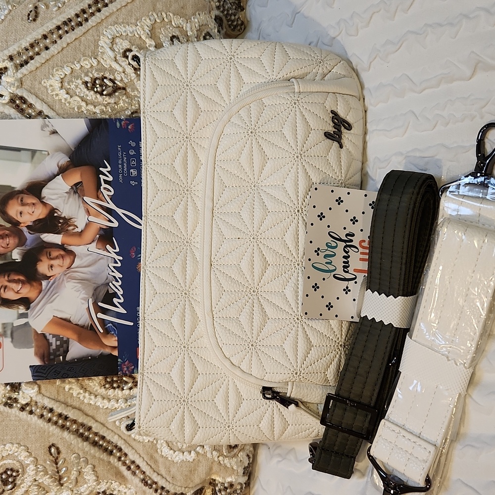 LUG Vegan Leather Flyer VL White Quilted Convertible 2 Straps Crossbody EUC